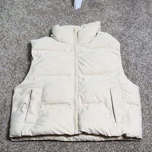 Zara Women's Beige Puffer Vest